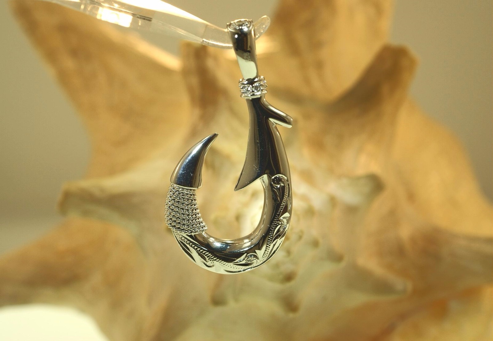 28MM HAWAIIAN 925 SILVER HEAVY DUAL SCROLLS FISH HOOK INLAY TURQUOISE CZ PENDANT