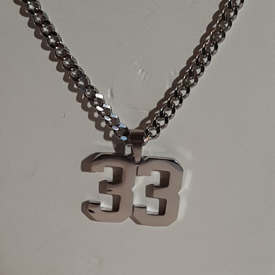 #33 BASEBALL FOOTBALL NUMBER Pendant Charm / 20″-24″ STAINLESS CHAIN NECKLACE