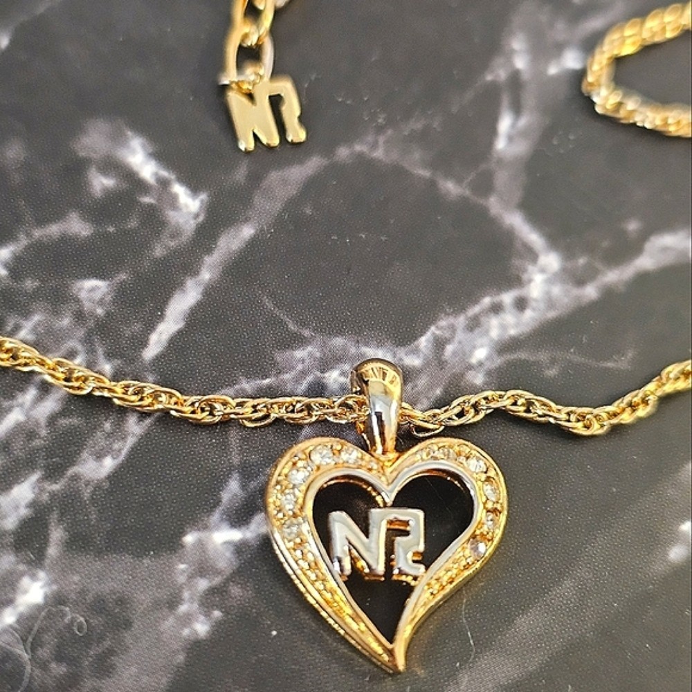 Gold Tone Metal Clear Colorless Stones Heart Pendant Necklace 14.75″ – 16.75″