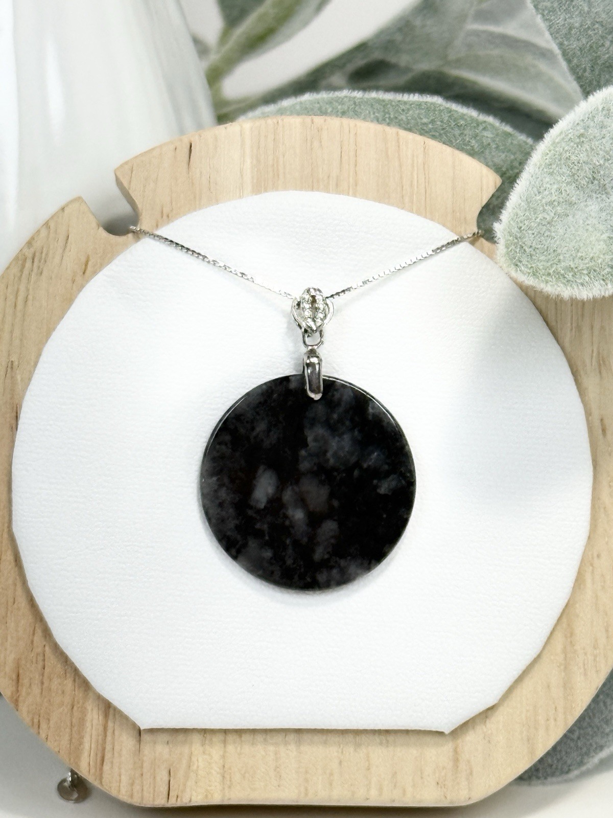 Wuji Jadeite Black/Grey Round Pendant Necklace 26.2/1.9MM on 18IN S925 Chain.
