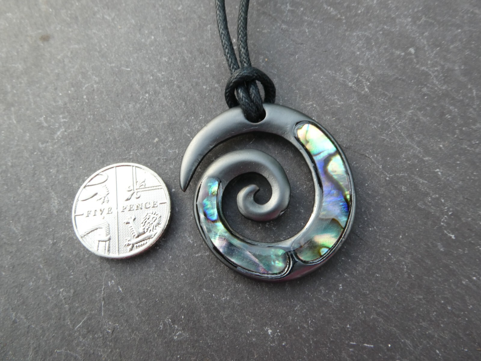 New Zealand Abalone Paua Maori Spiral Pendant On 18″/46cm Cord Necklace