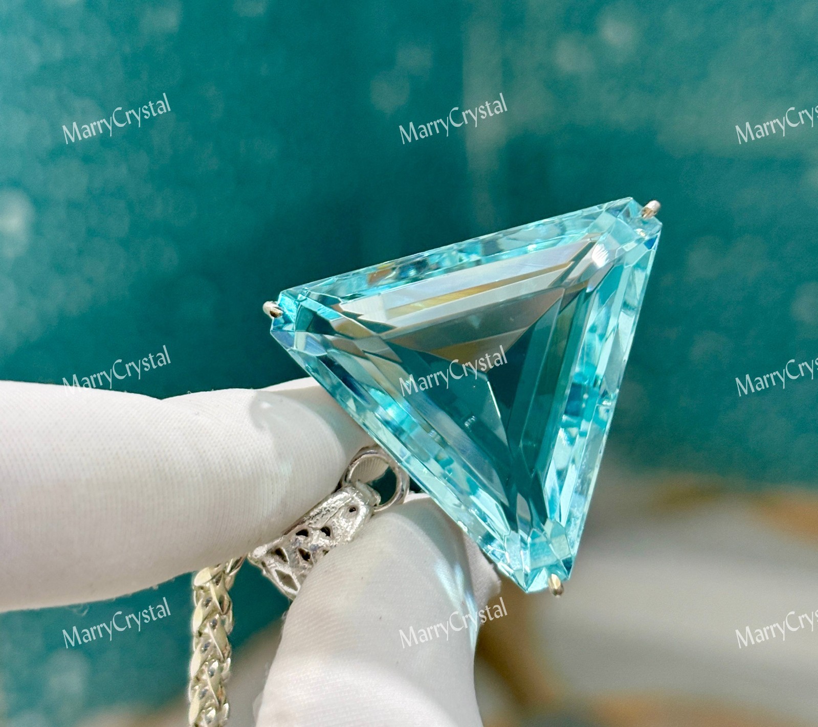 65+ Ct Trillion Cut Blue Aquamarine German Silver with 18″ Chain Loose Gemstone