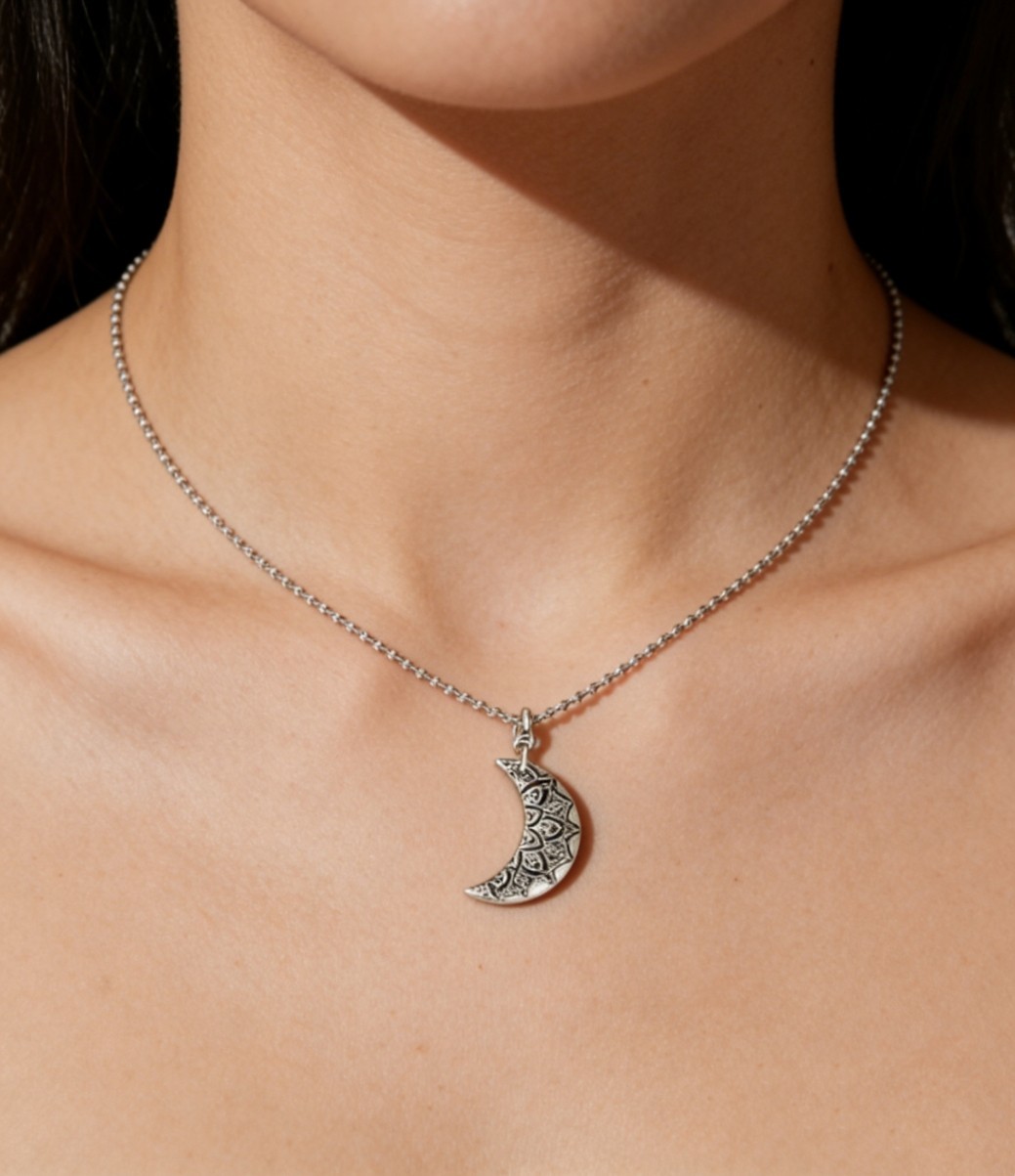 Bohemian Retro Carved Pattern Moon Pendant Small Round Beads Chain Necklace