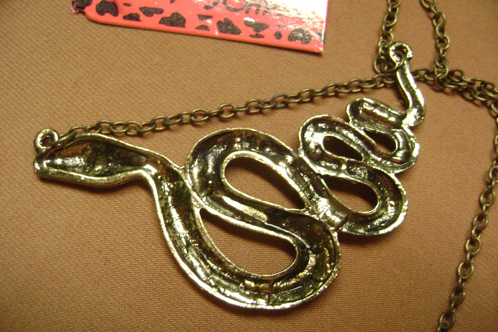 NWT- BETSEY JOHNSON RED CRYSTAL SNAKE GOLD TONE PENDANT NECKLACE -USA SELLER