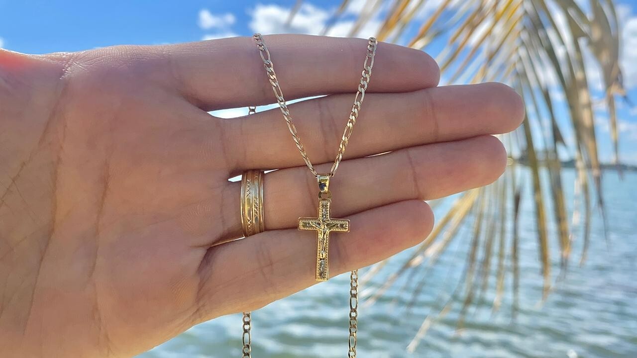 14K Gold Filled CZ Cross Necklace Charm Crucifix Women Men Kid Baby Figaro Chain