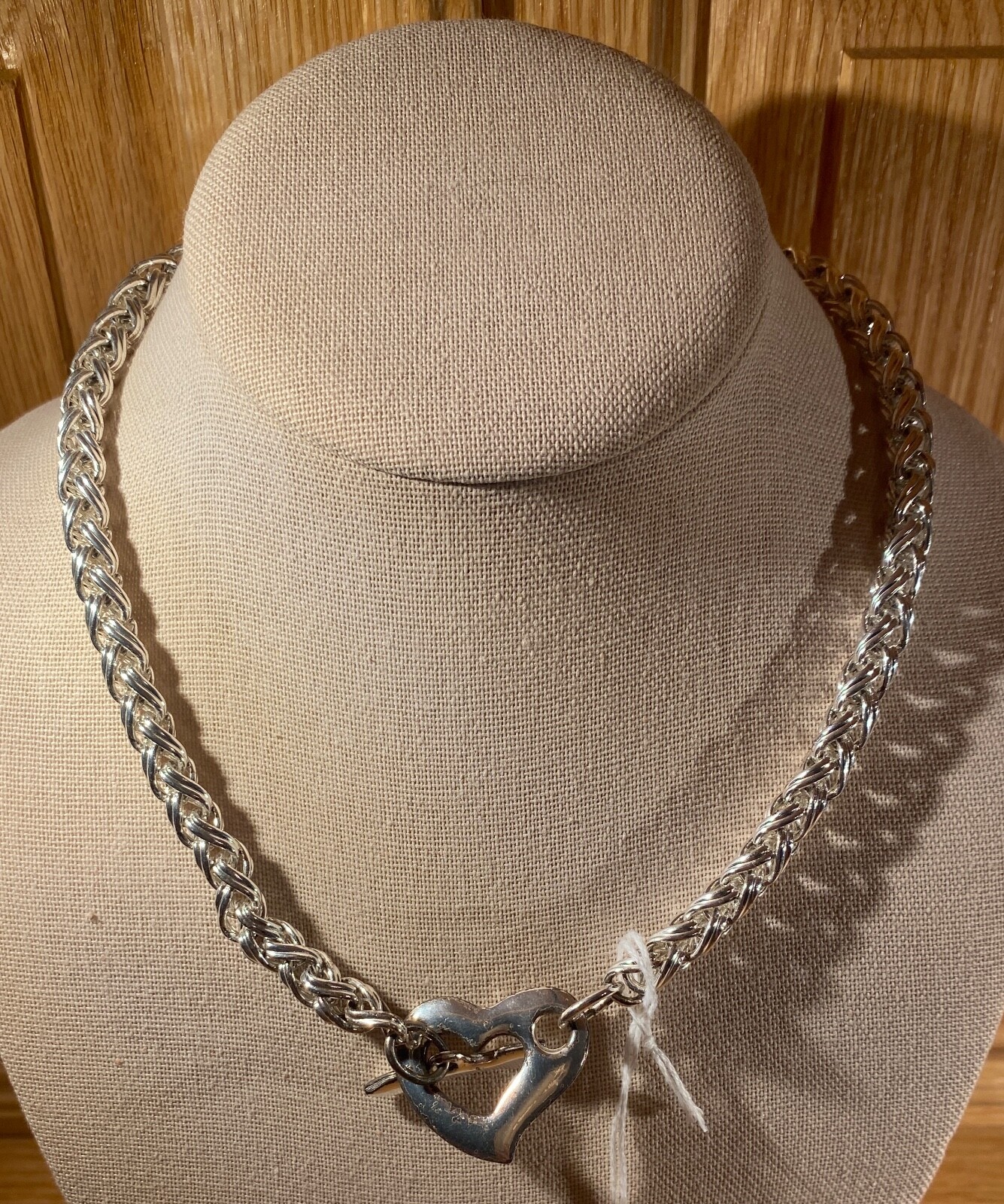Modern Silver Toned Heart & Arrow Necklace Thick Chain 18″ Fashion Jewelry