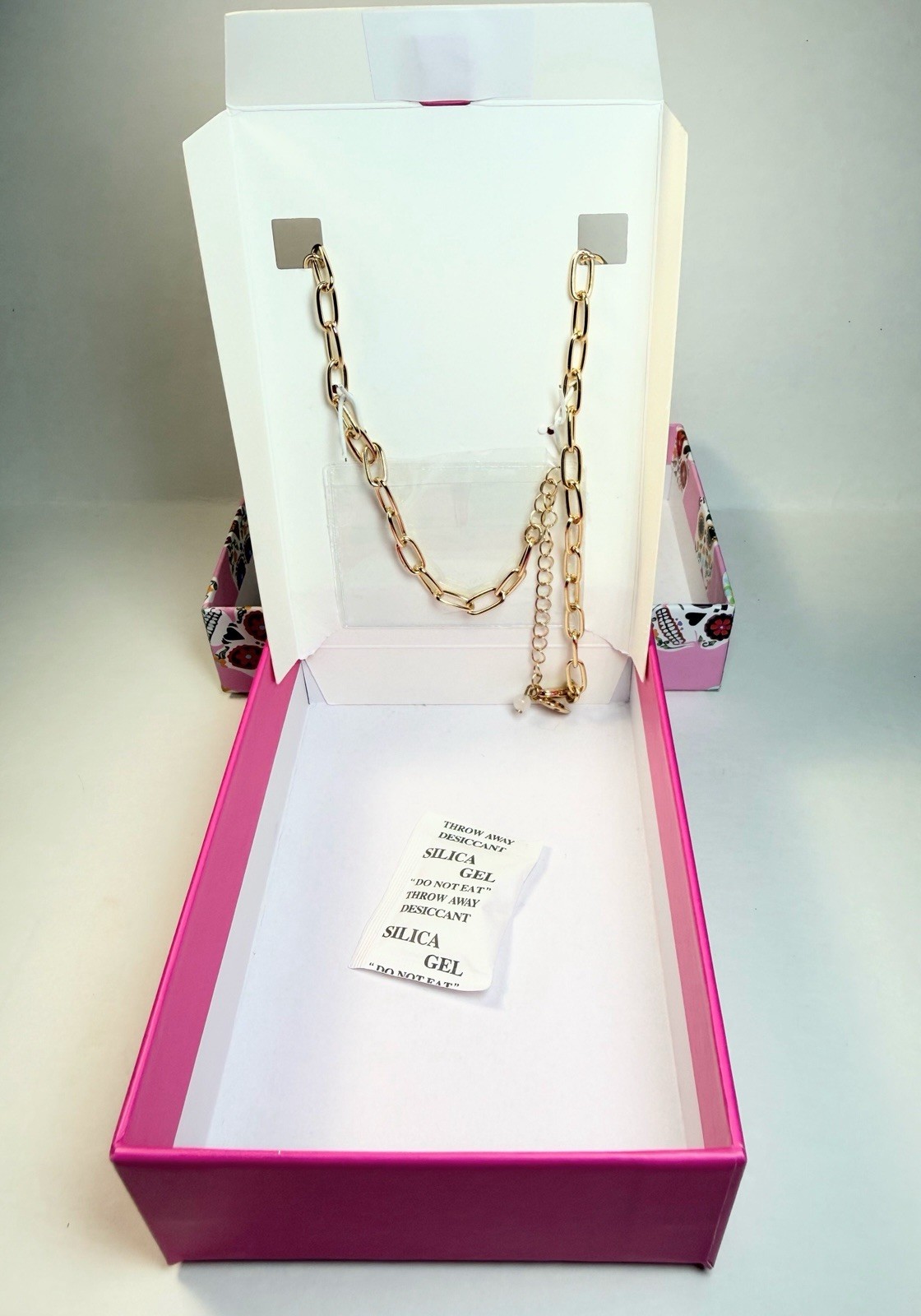 NEW $68 BETSEY JOHNSON Gold White Red Green Purple Flower Skull Necklace