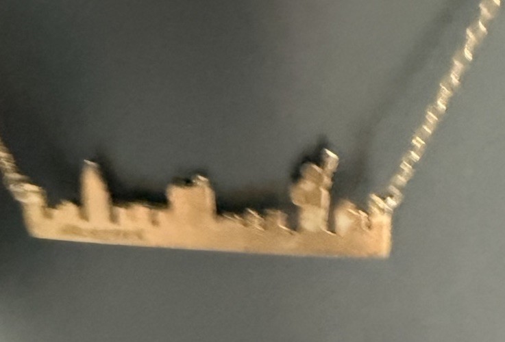 Bar Necklace New York City Skyline GOLD Plated Statue Of Liberty Engraved NYC