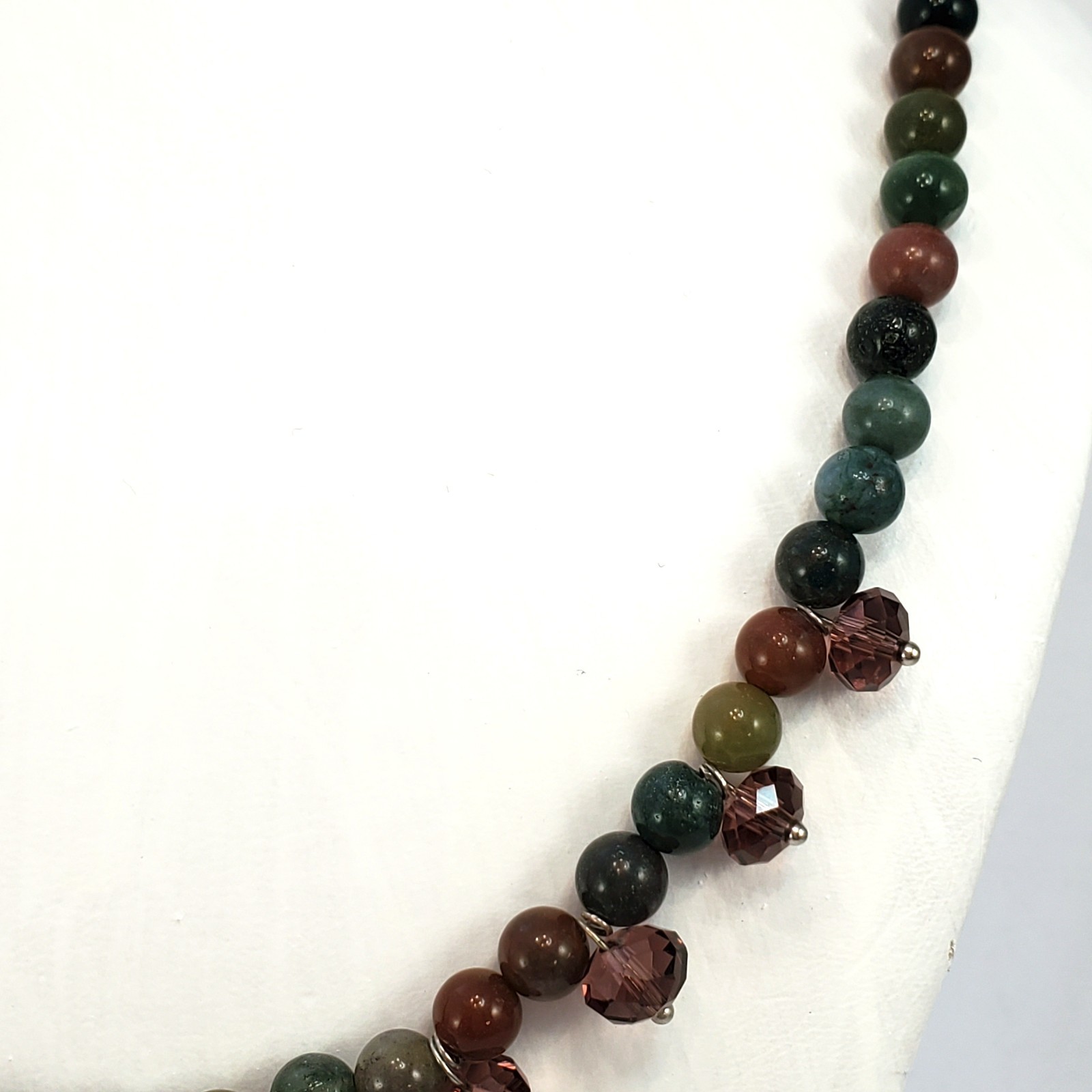 Semiprecious STONE and Dangly Glass Bead Necklace Silver Tone 18″ to 20.5″