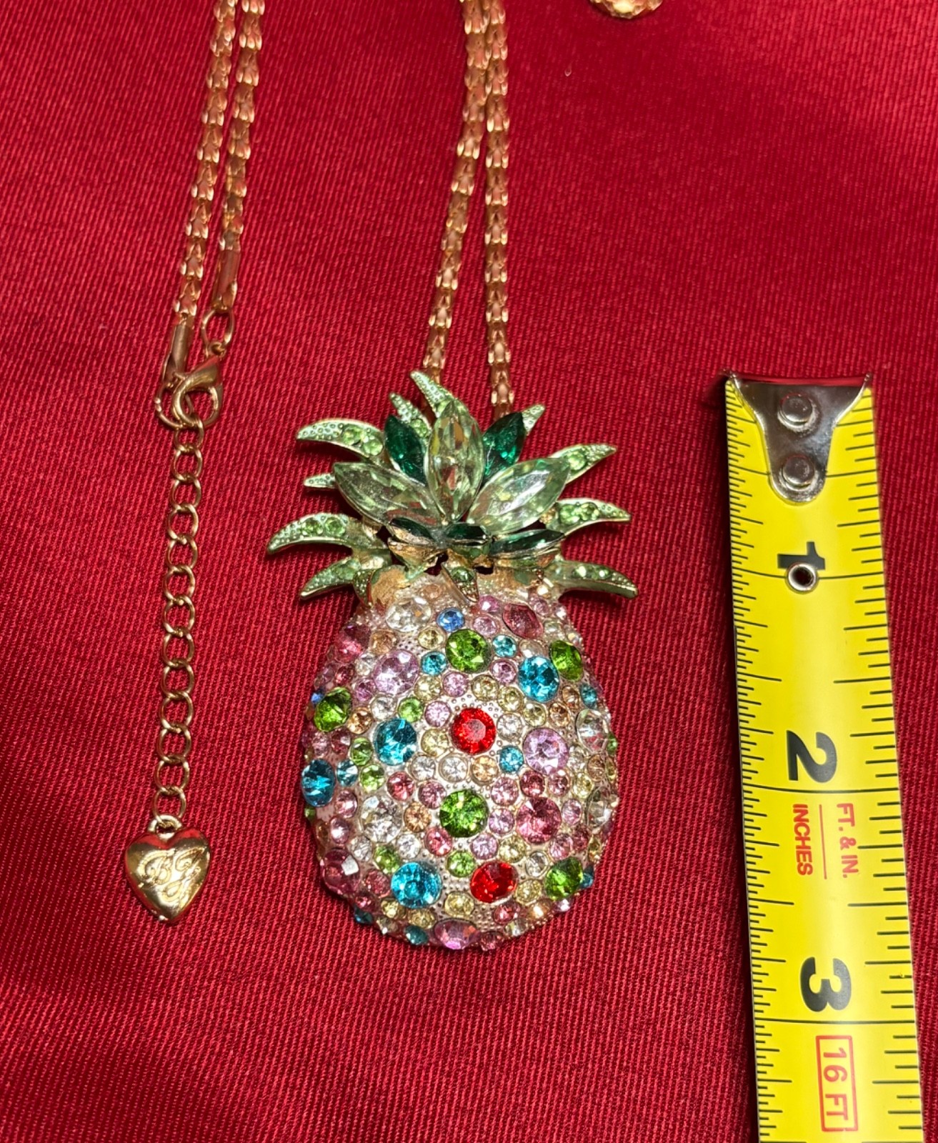 BETSEY JOHNSON Sparkling Large Pineapple Multicolor Crystal Pendant Necklace VGC