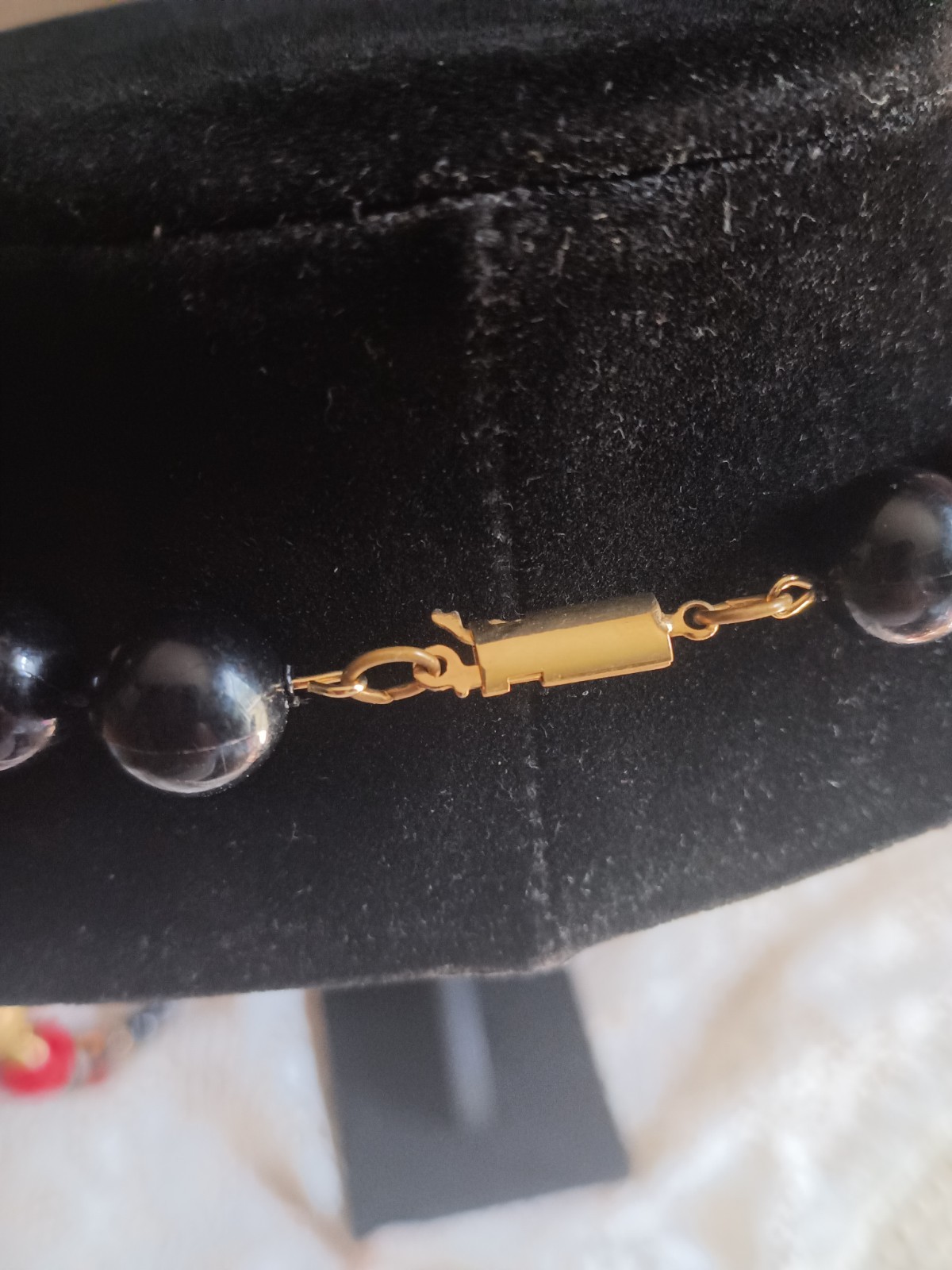 Black Plastic Beaded Necklace Red & Gold Tone Accent Beads Barrel Clasp 40in