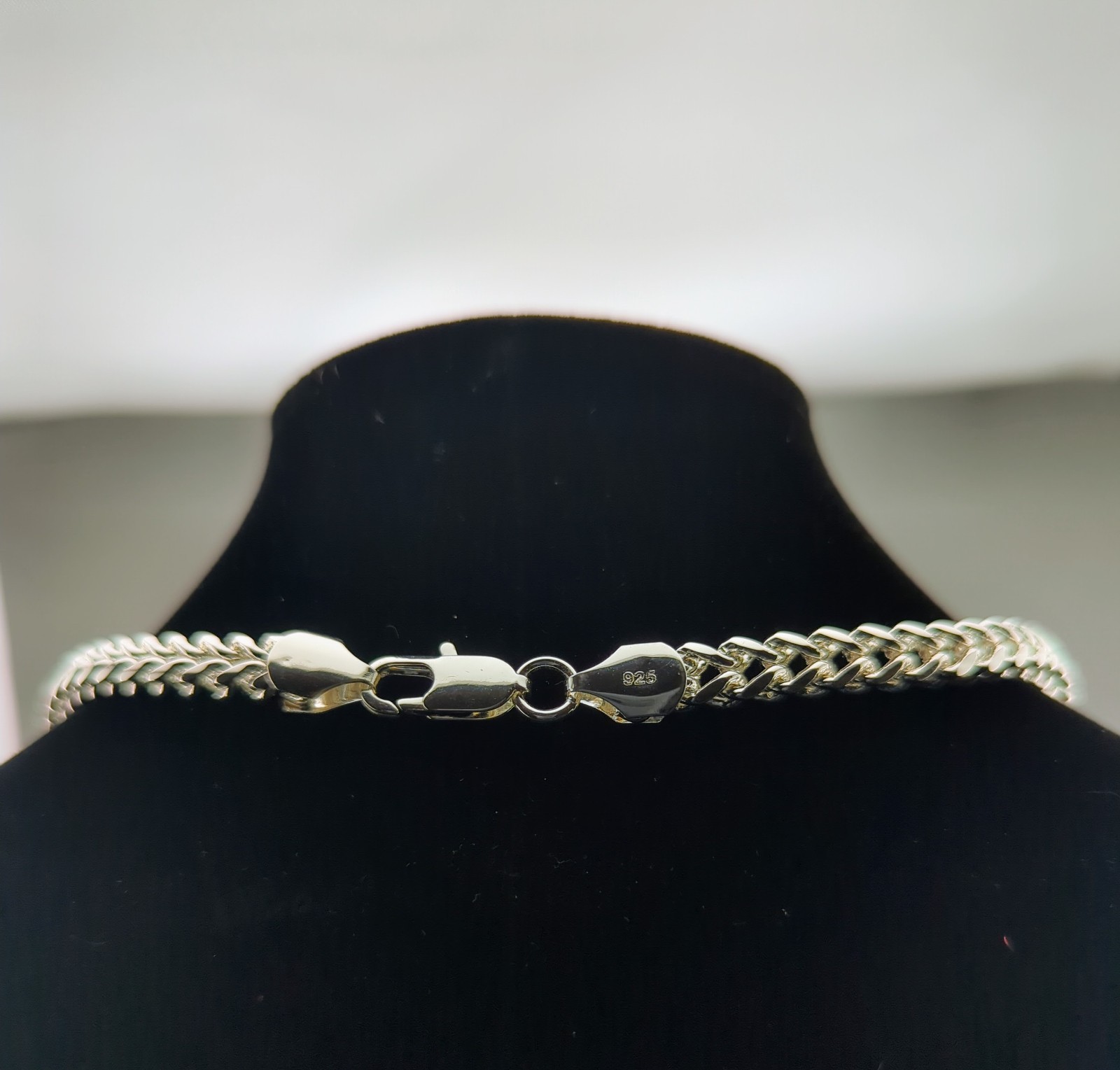 Silver-Tone Franco Chain Necklace 26” 7mm Heavy 62g Marked 925 Italy Fashion