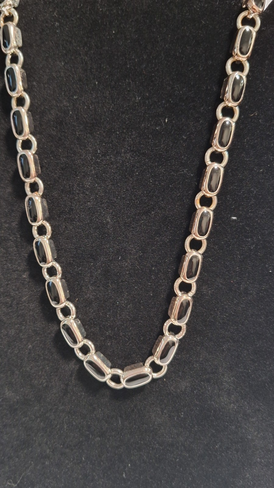 Silver Tone Oval Link Chain Necklace Black Accents Adjustable Lobster Clasp