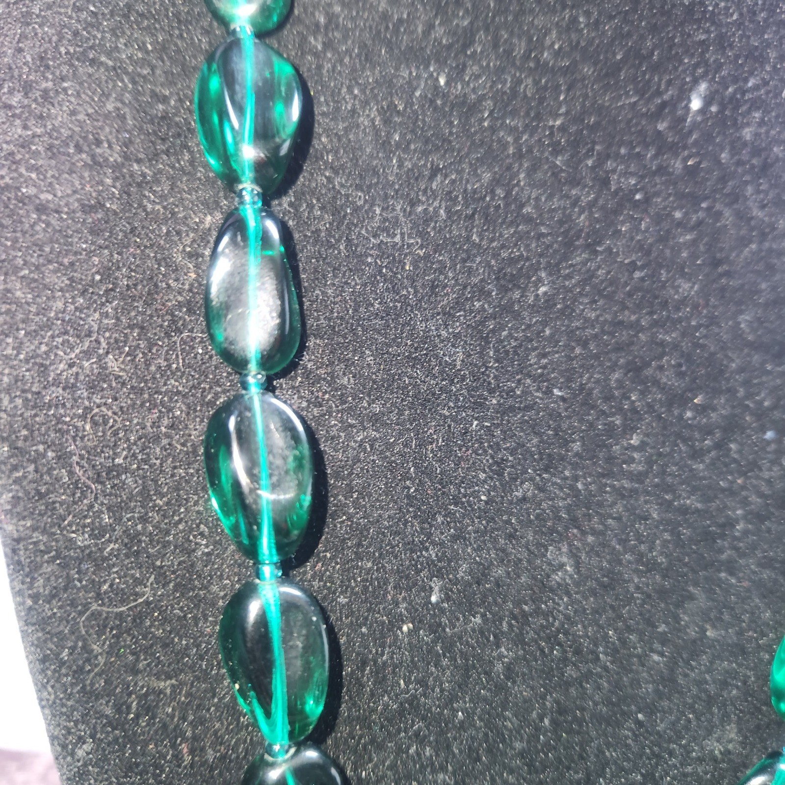 Vintage Emerald Green Glass Bead Necklace Tumbled Pebble Statement Jewelry Gold