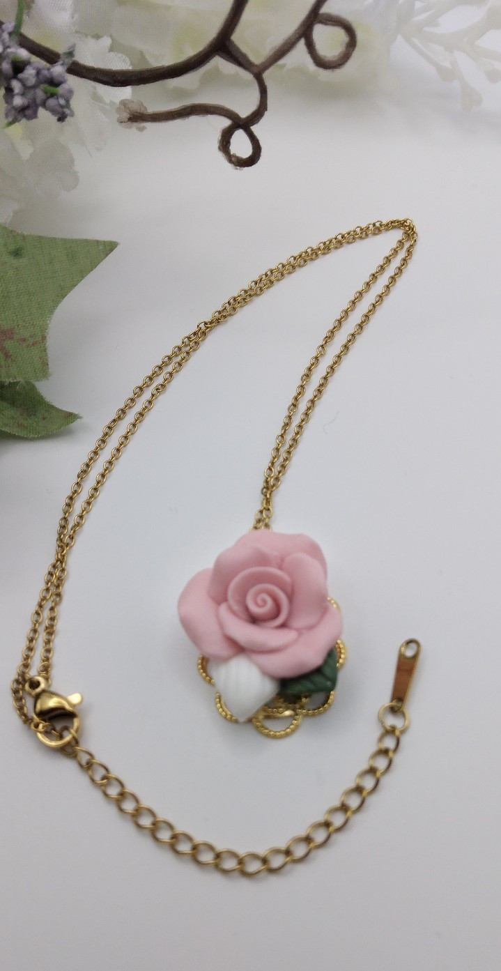 Rose necklace 16″ adjustable Gold Rose Pendant NF Handmade Dainty Birthday New