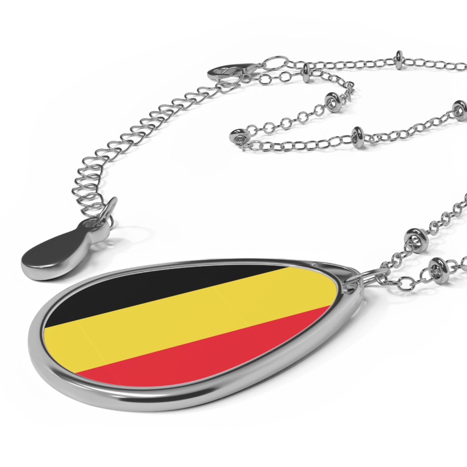 Belgium Flag Oval Necklace – Belgian Heritage Pendant – One Size / Silver
