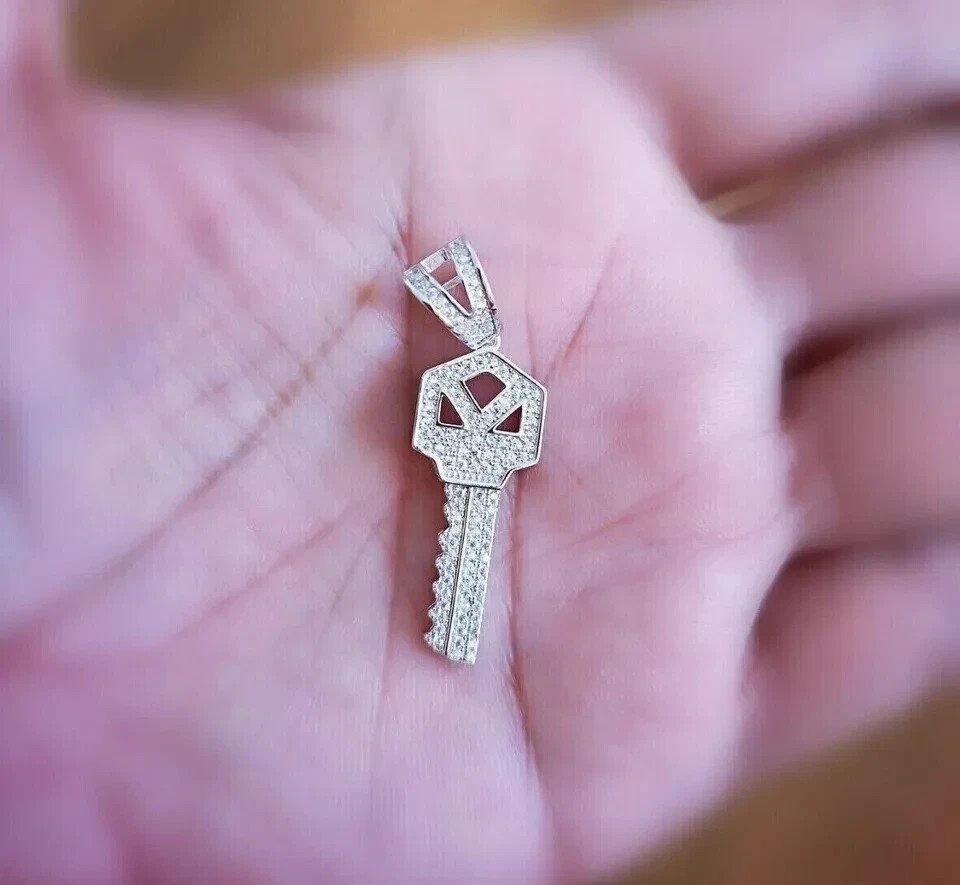 1Ct Round Cut Simulated Diamond Men’s Key Charm Pendant 14K White Gold Plated