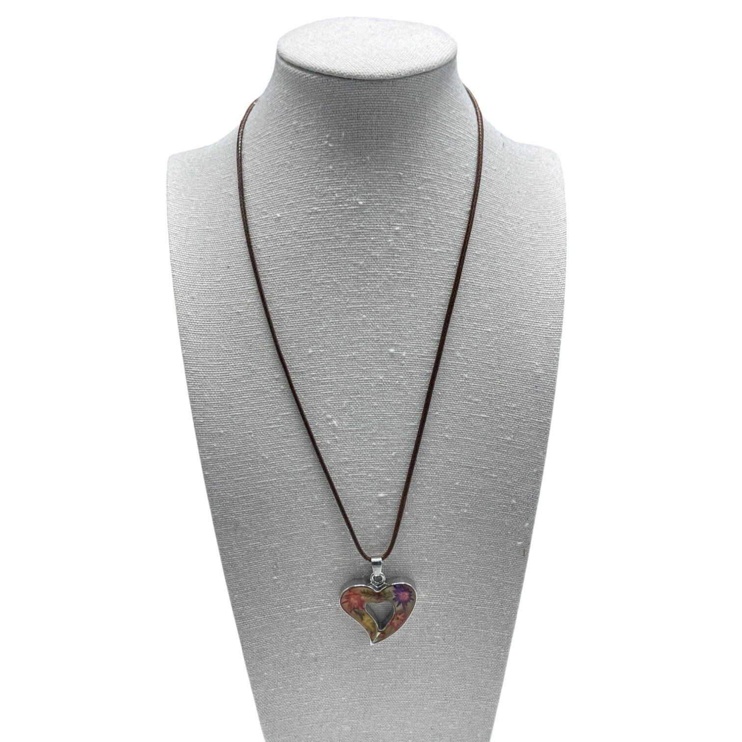 Heart Pendant Necklace With Dried Flowers In Resin 18″ Brown Cord