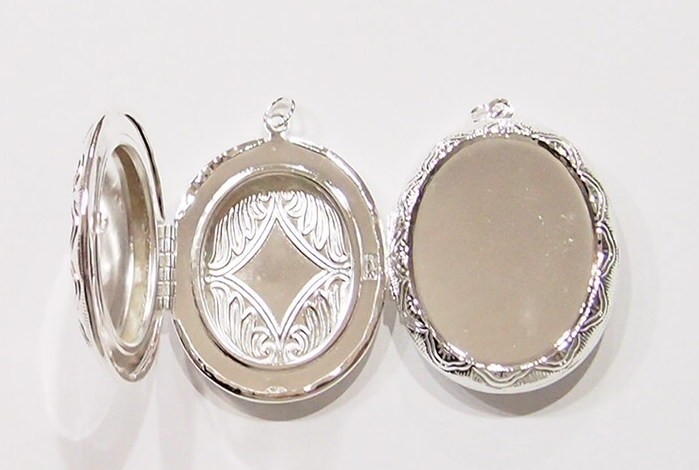 2 of 36x28mm Silver Victorian Style Etched Locket Pendant Settings 54x39mm