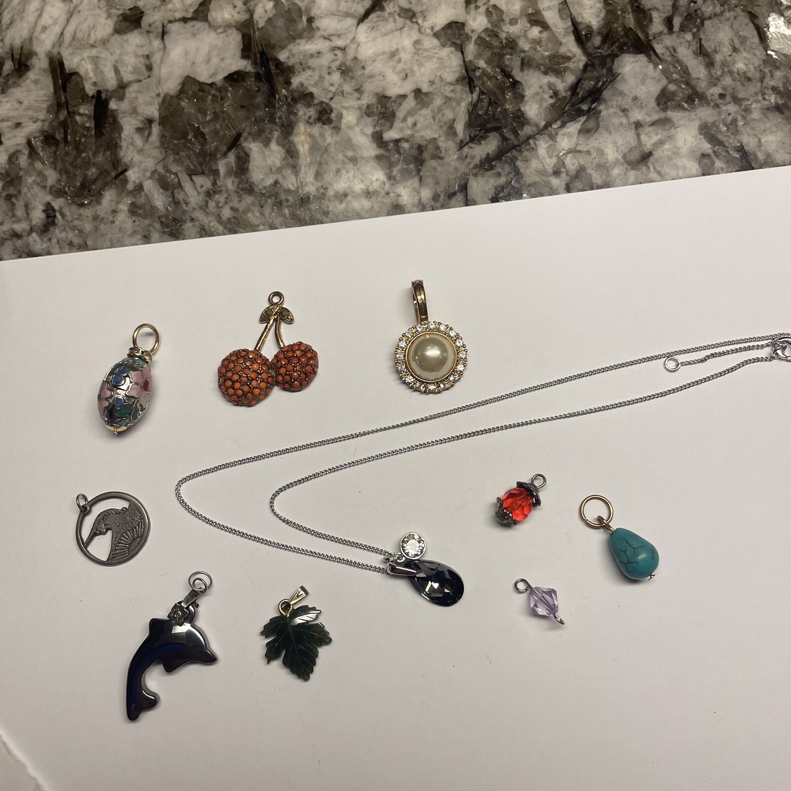 Lot Of 10 Vintage – Modern Jewelry Pendant Charms 1 Signed ROMAN