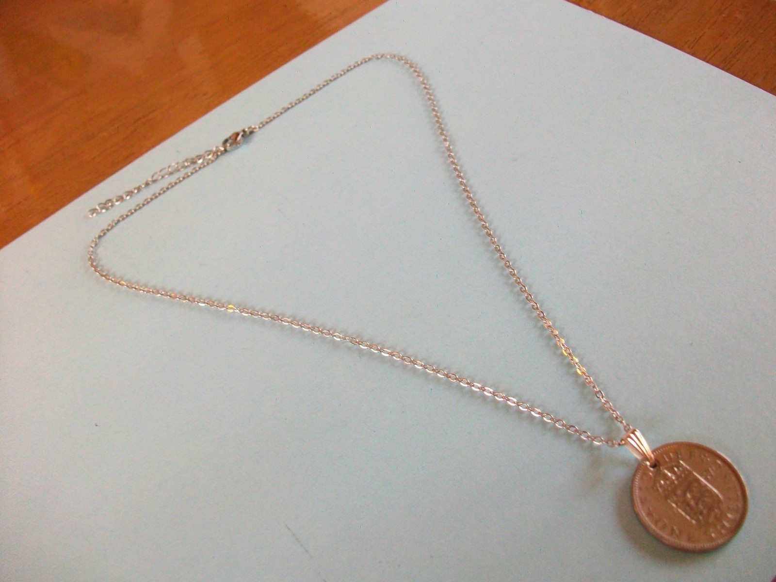 SHILLING COIN – ENGLISH – SILVER FINE LINK CHAIN PENDANT NECKLACE – 1953 to 1965