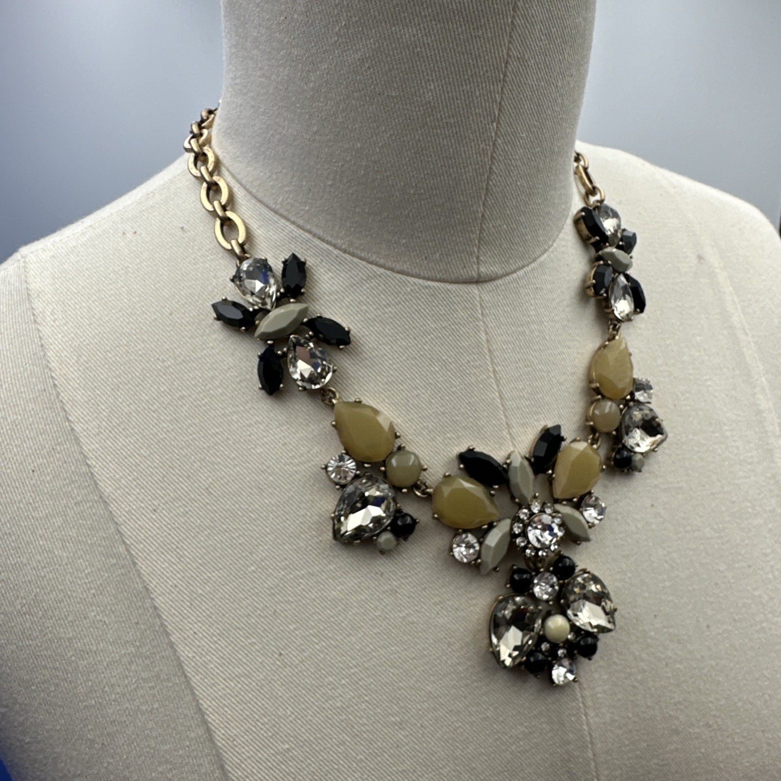 J.Crew Clear, Black, Yellow, And Gray Rhinestone Statement Women’s Necklace 19”