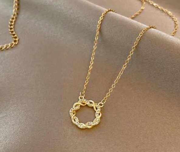 1Ct Round Cut Simulated Diamond Stunning Pendant Necklace 14K Yellow Gold Plated