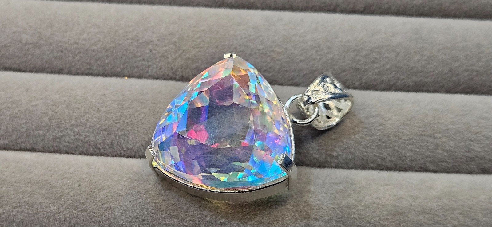 Certified Lab created Bi-Color A++Mystic Topaz Trillion 88-90 Ct Pendant Locket