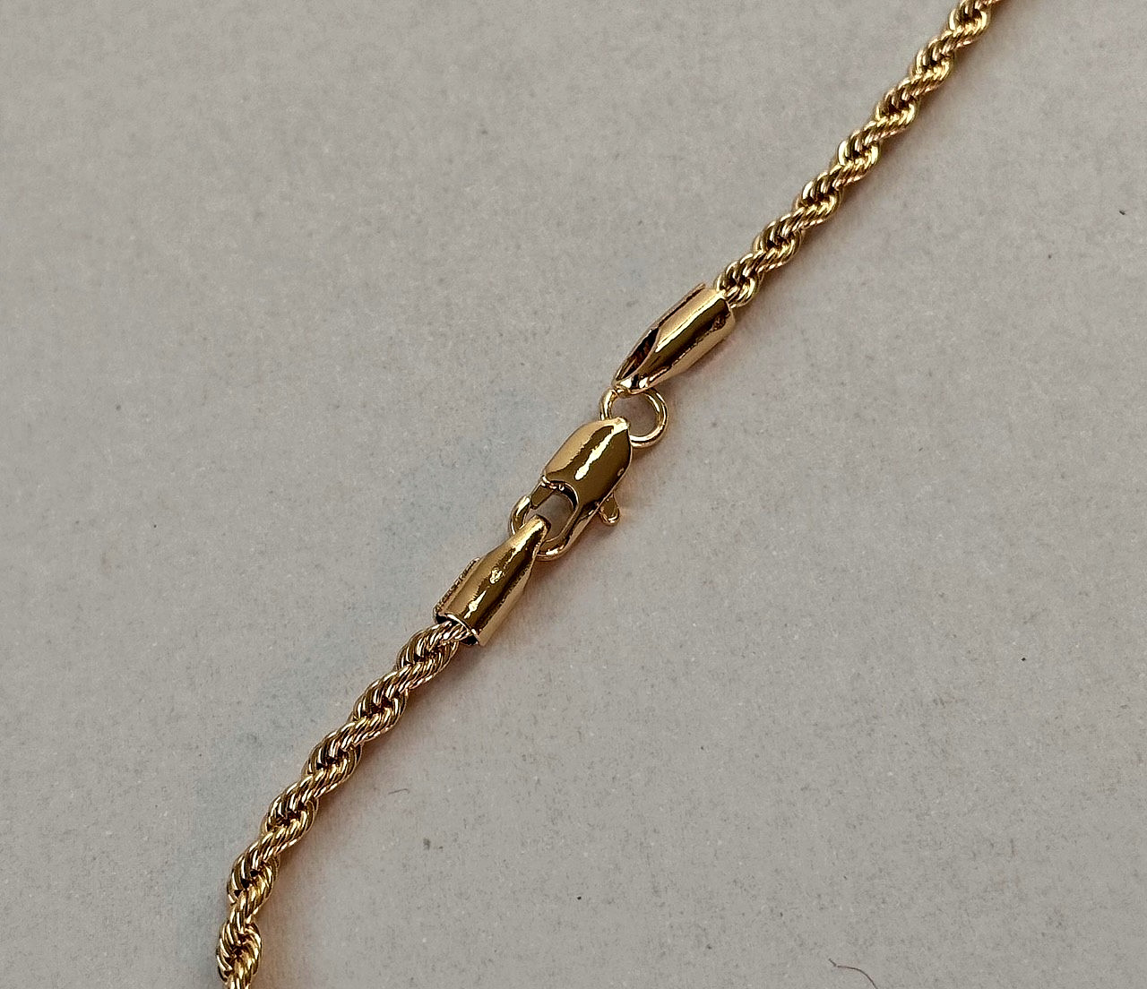 2.5 mm Rope Chain 24 Inch Rich Gold Tone Classic Unisex Minimalist Necklace