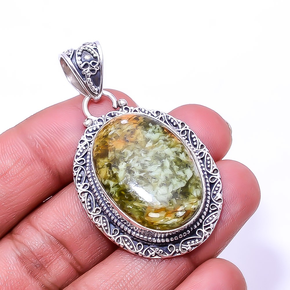 Chrome Chalcedony/Mtorolite Fine Art 925 Sterling Silver Pendant 1.95″ Christmas