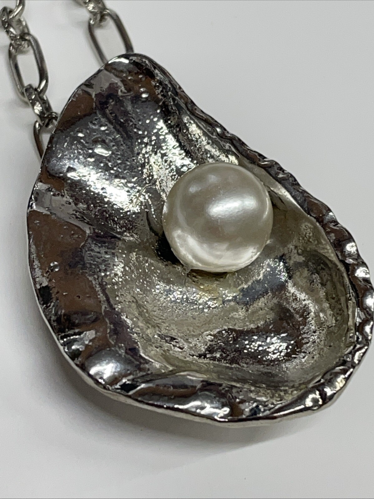 Oyster Shell Silver Necklace 30″ Link Chain Sea Life Coastal Fashion Jewelry NEW
