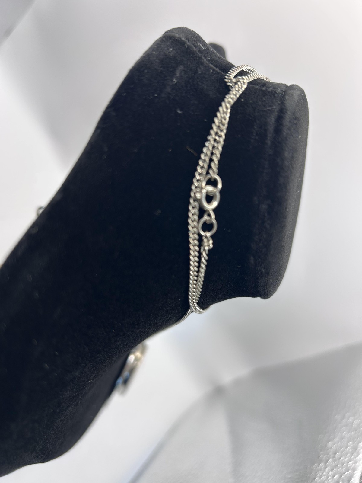 Necklace Silver Tone Oval Cardinal Bird Pendant Statement Chain 30 Inch Nature