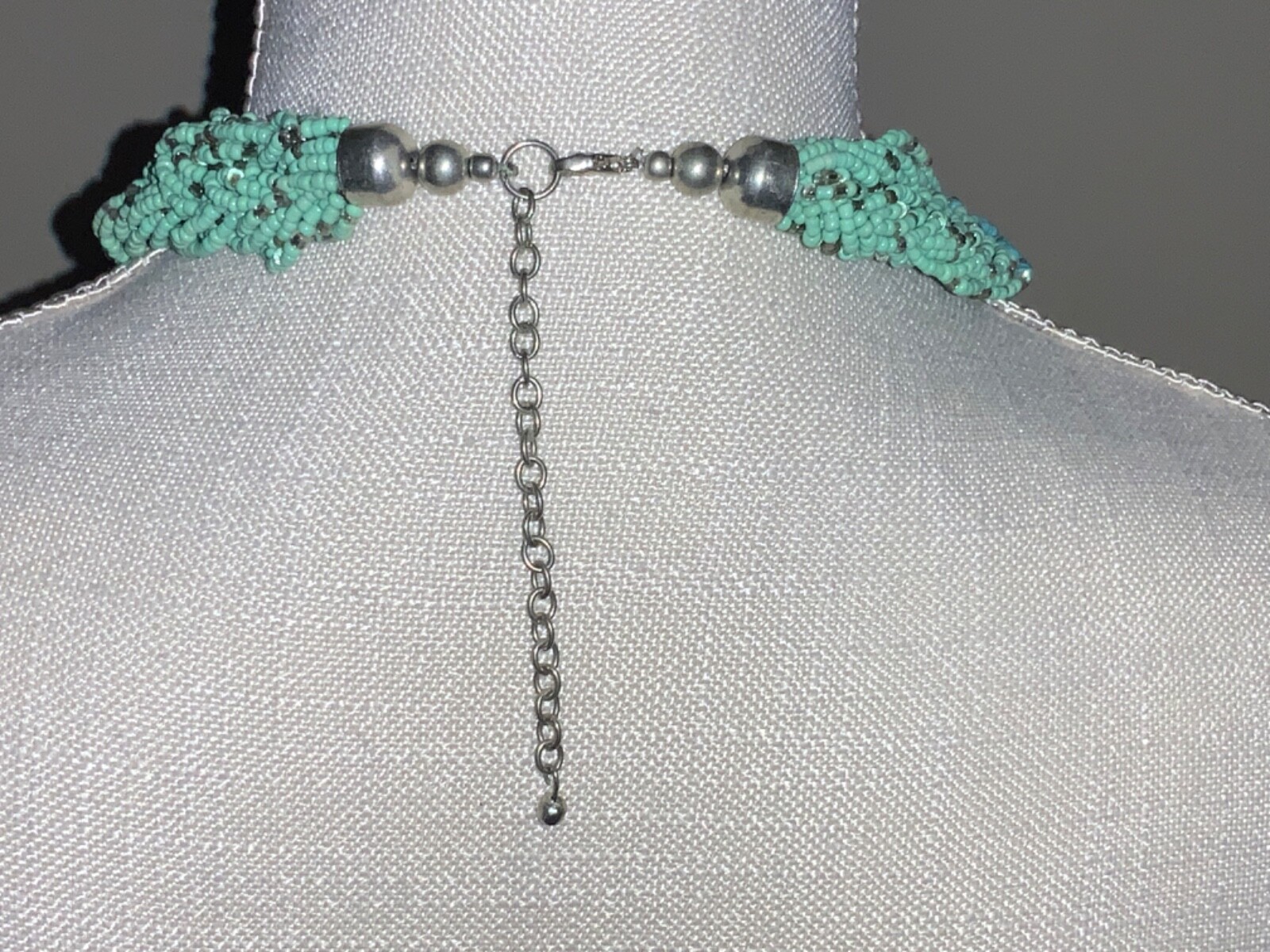 🌸 Ladies Silver Blue Green Bead Flat 17-21” Collar Necklace (N10) 🌸