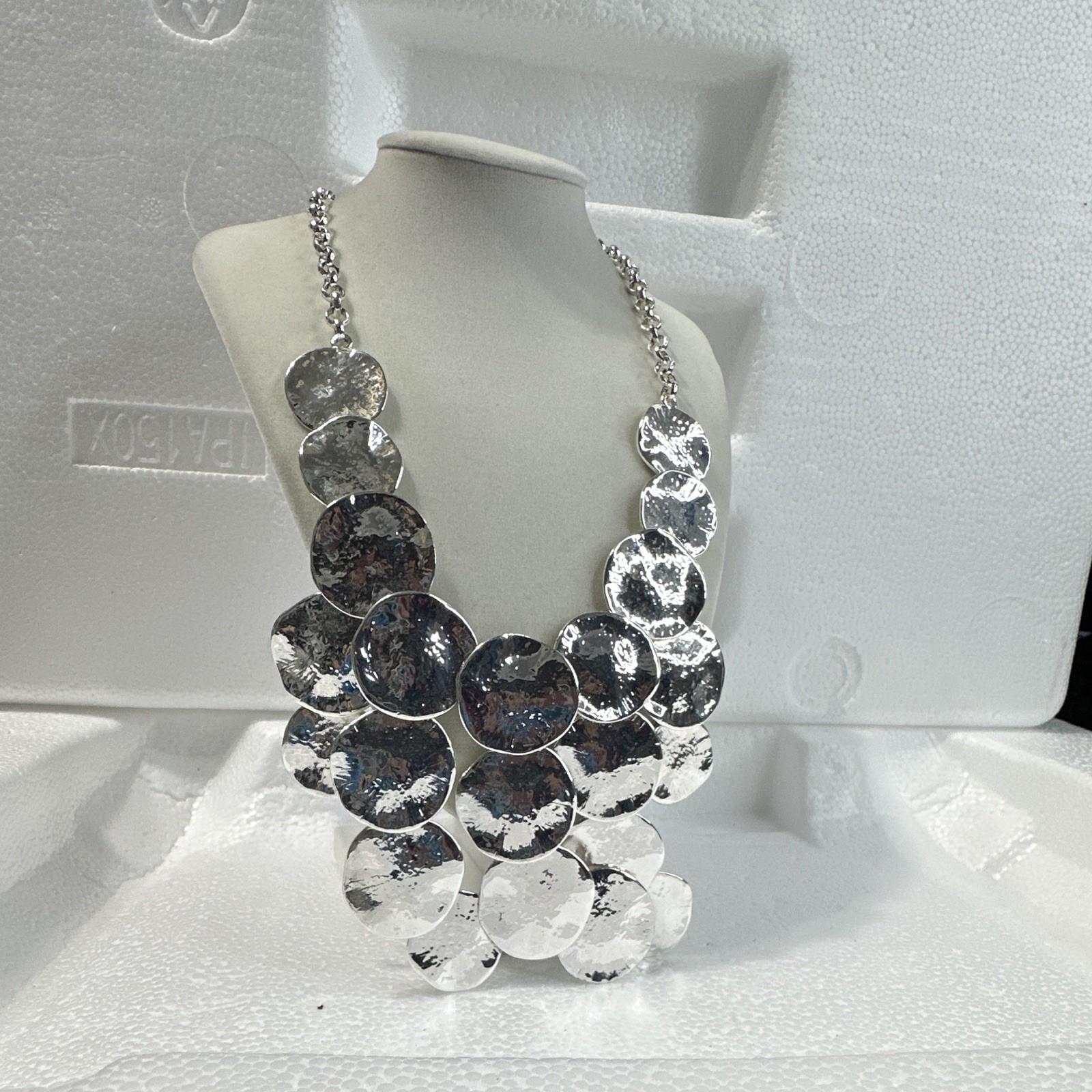 KR Silver Tone Disc Statement Oval Link Chain Necklace Adjustable Signed