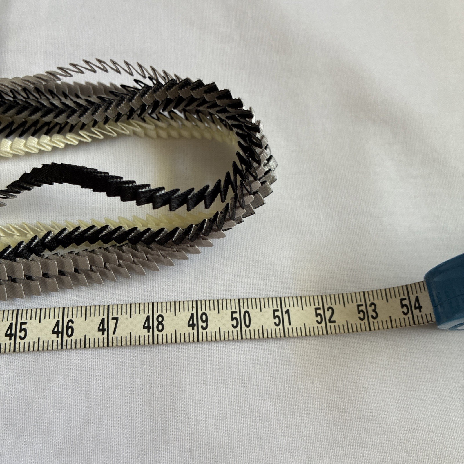 Alexandra Tsoukala KL20 Multi Strand Pleated Necklace Black Grey Ivory Boxed
