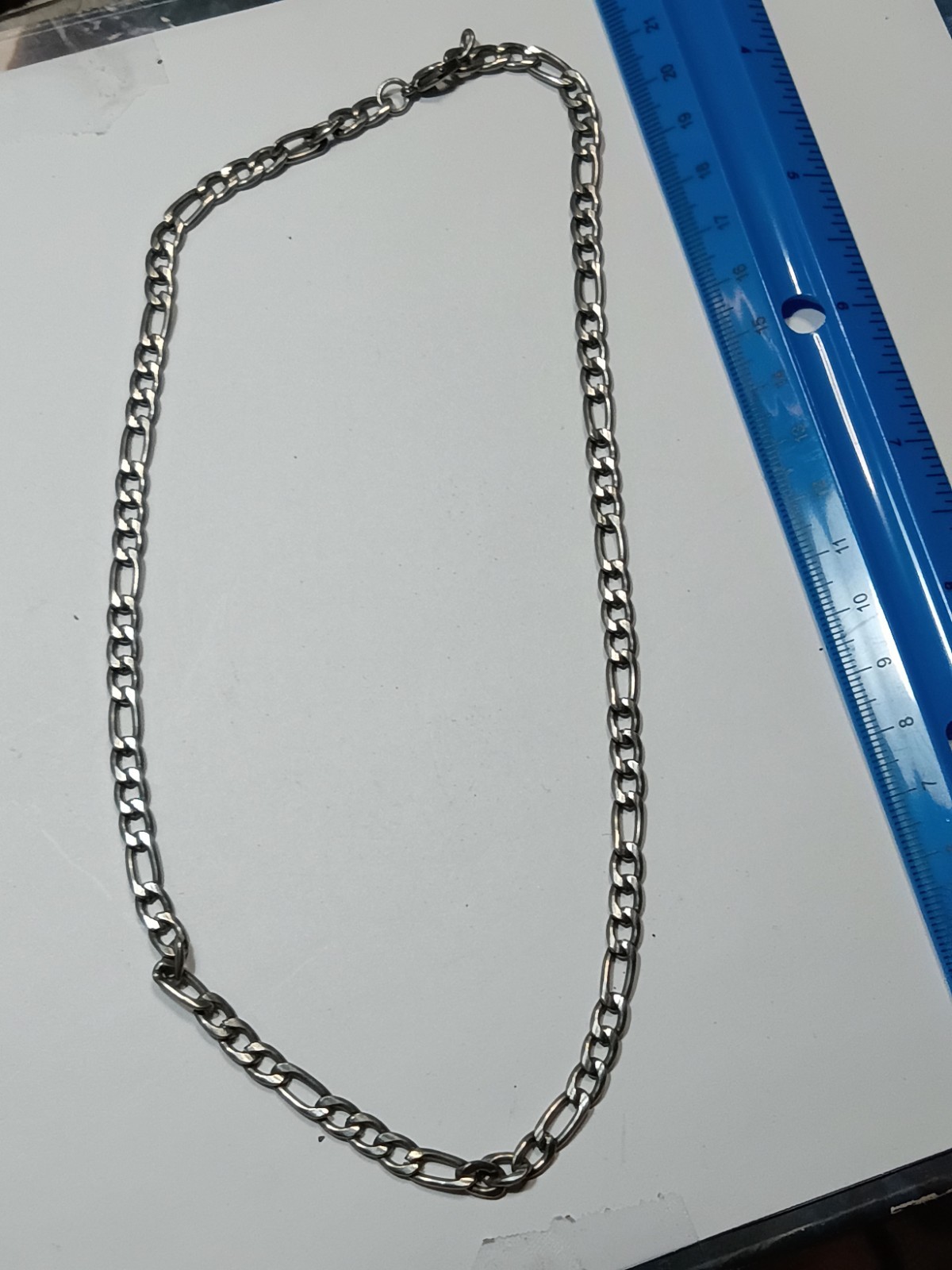 Silver Tone Metal Figaro Chain Necklace Lobster Clasp No Stones No Gemstones