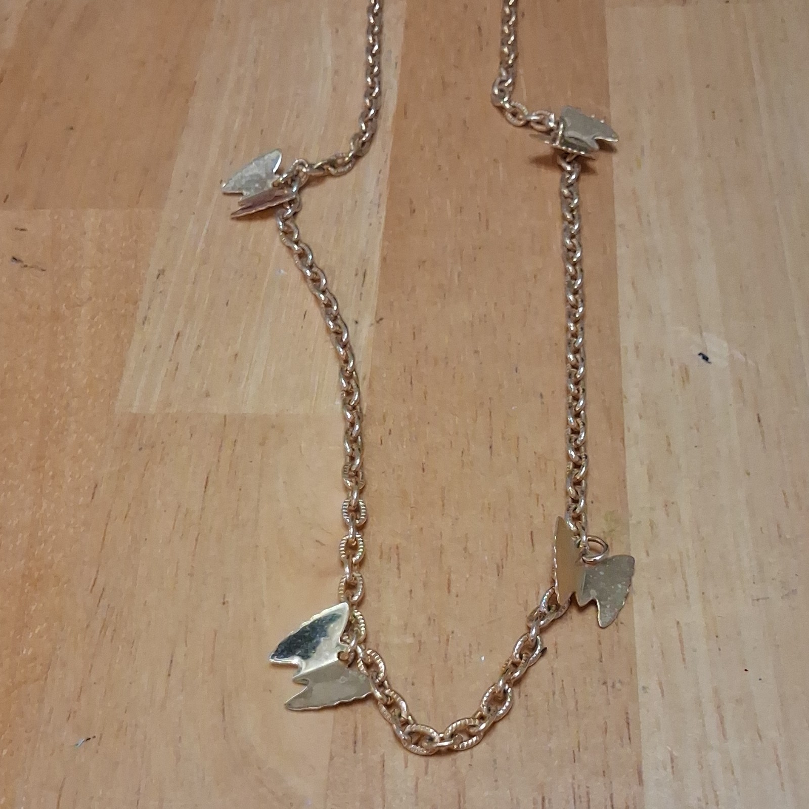 Gold Tone Oval Link Chain Necklace Butterfly Charm Pendant Adjustable Lobster