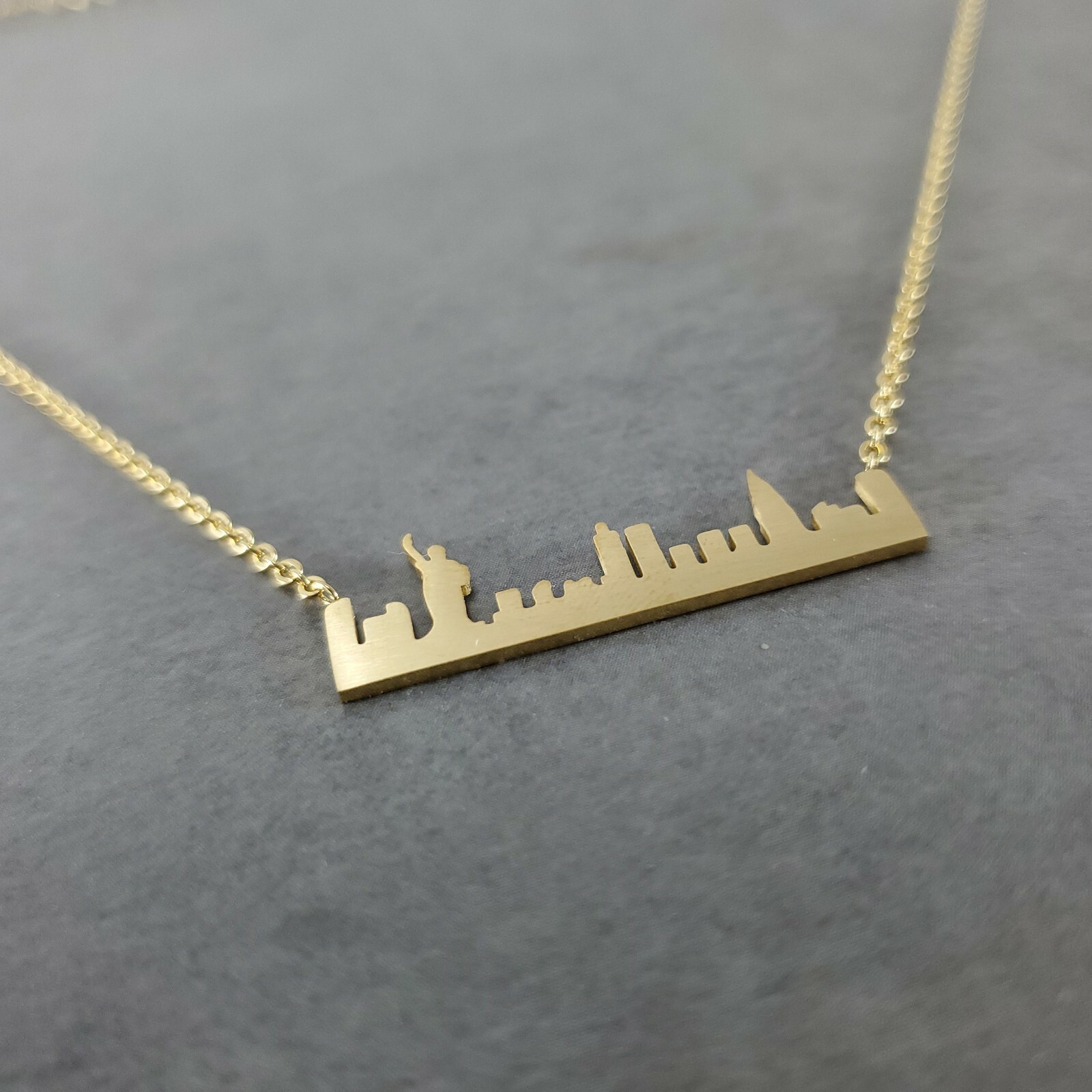 New York City Skyline GOLD Plated Necklace NYC Manhattan Liberty Freedom