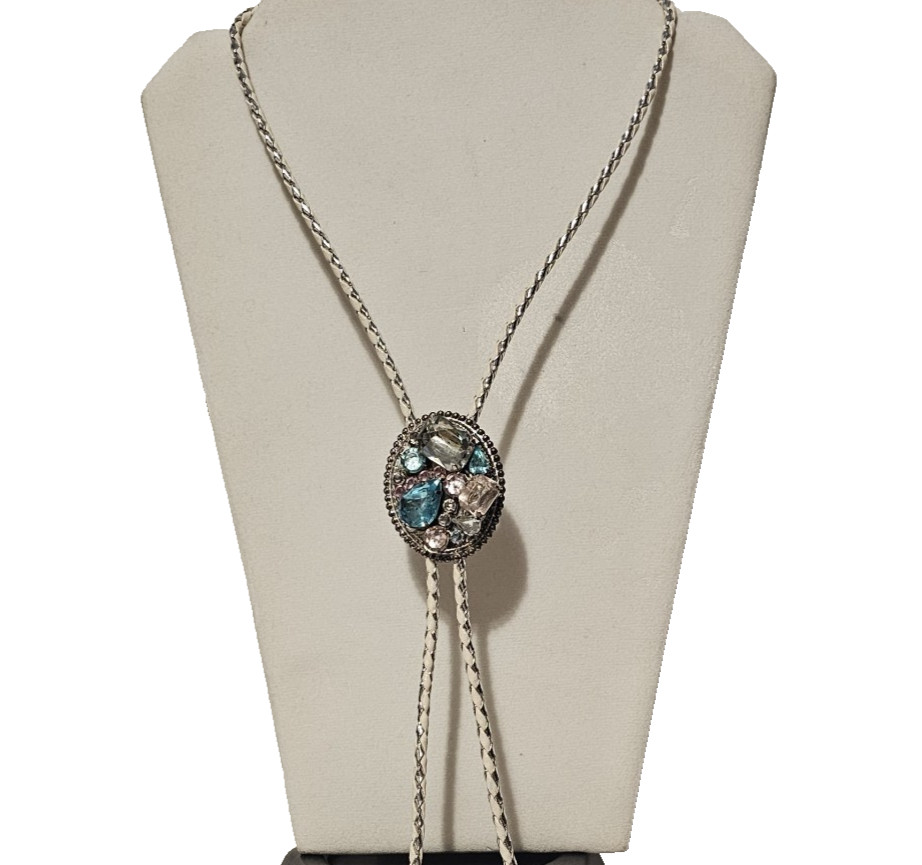 VTG White Silver Tone Braided Bolo Tie Chunky Crystal Prong Set Stones SW GLAM