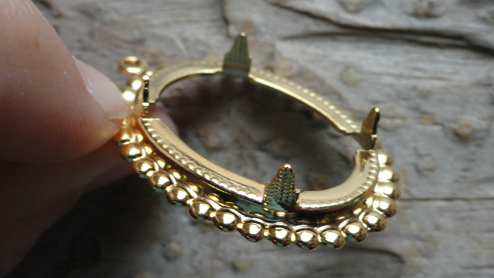 Pendant Bead Oval Hamilton Gold Plated 18x25mm Pronged (pkg 12) 0525