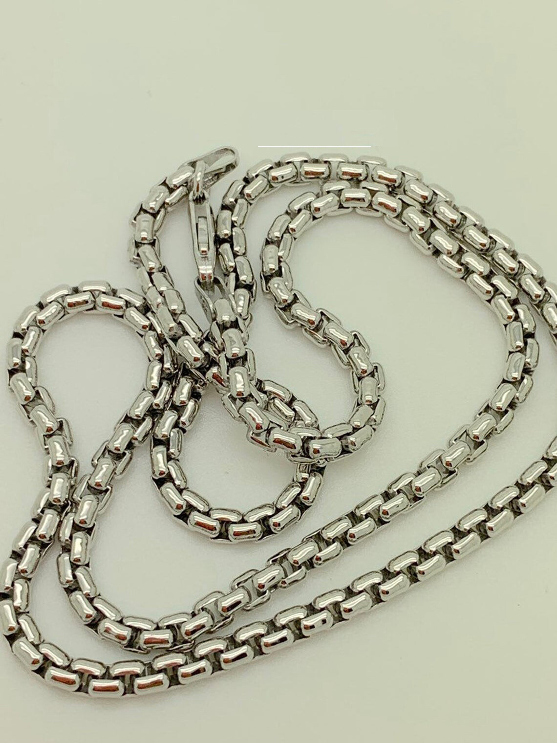 18K White Gold Filled 3mm wide 18″/20″/22/24/28/32 inch Round Box Chain Necklace