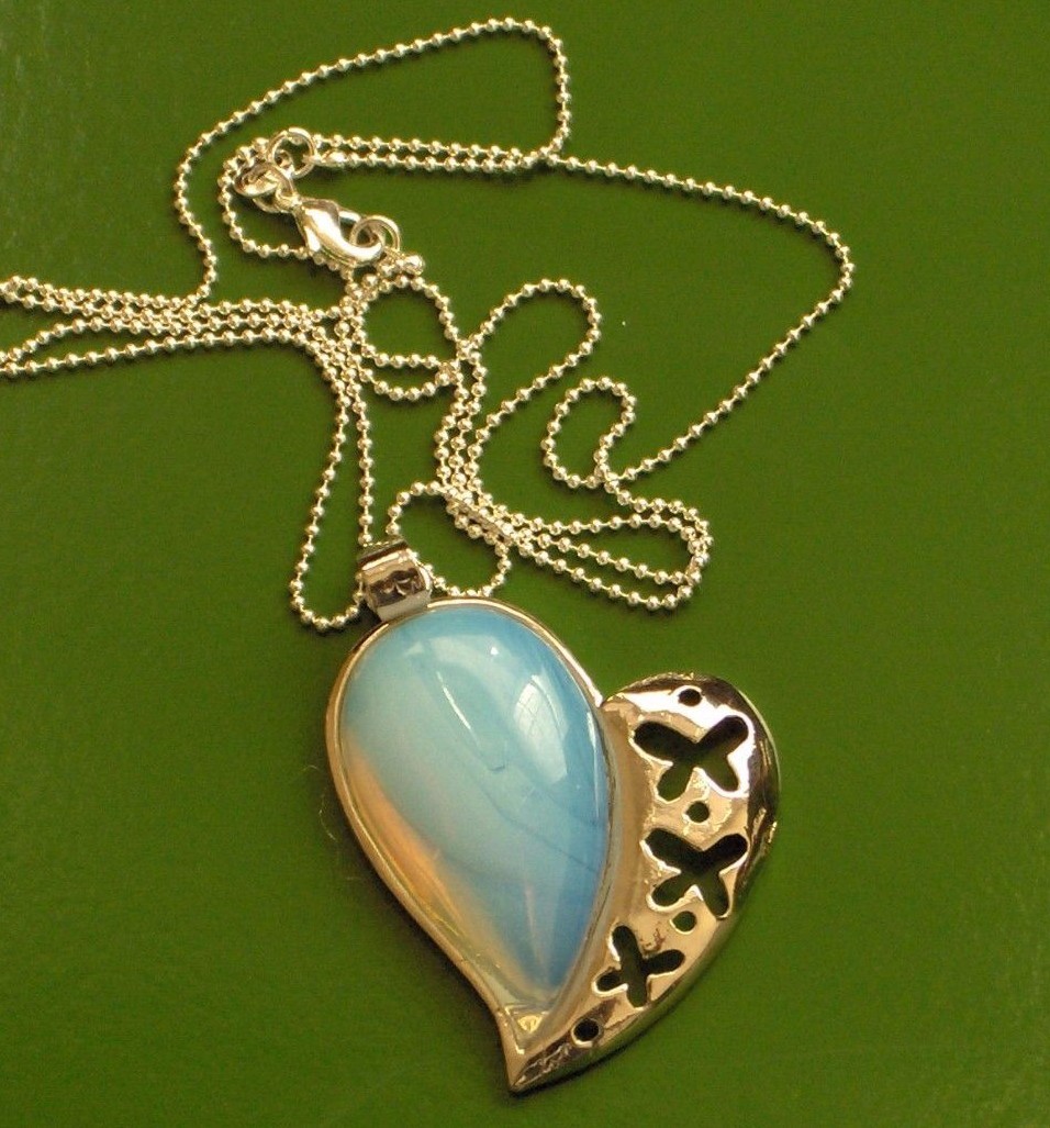OPALITE 10KT WHITE GOLD PLATED MODERN HEART DESIGN PENDANT 2″ OF LOVE