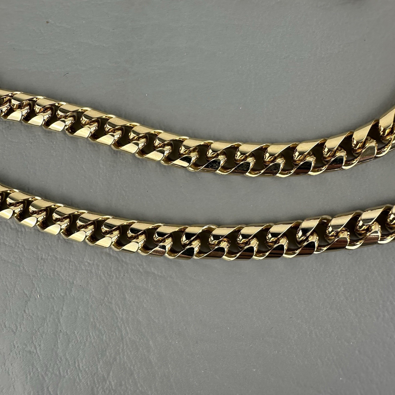 Vintage Necklace Gold Tone Flat Curb Chain Unisex Heavy 24″ 77g