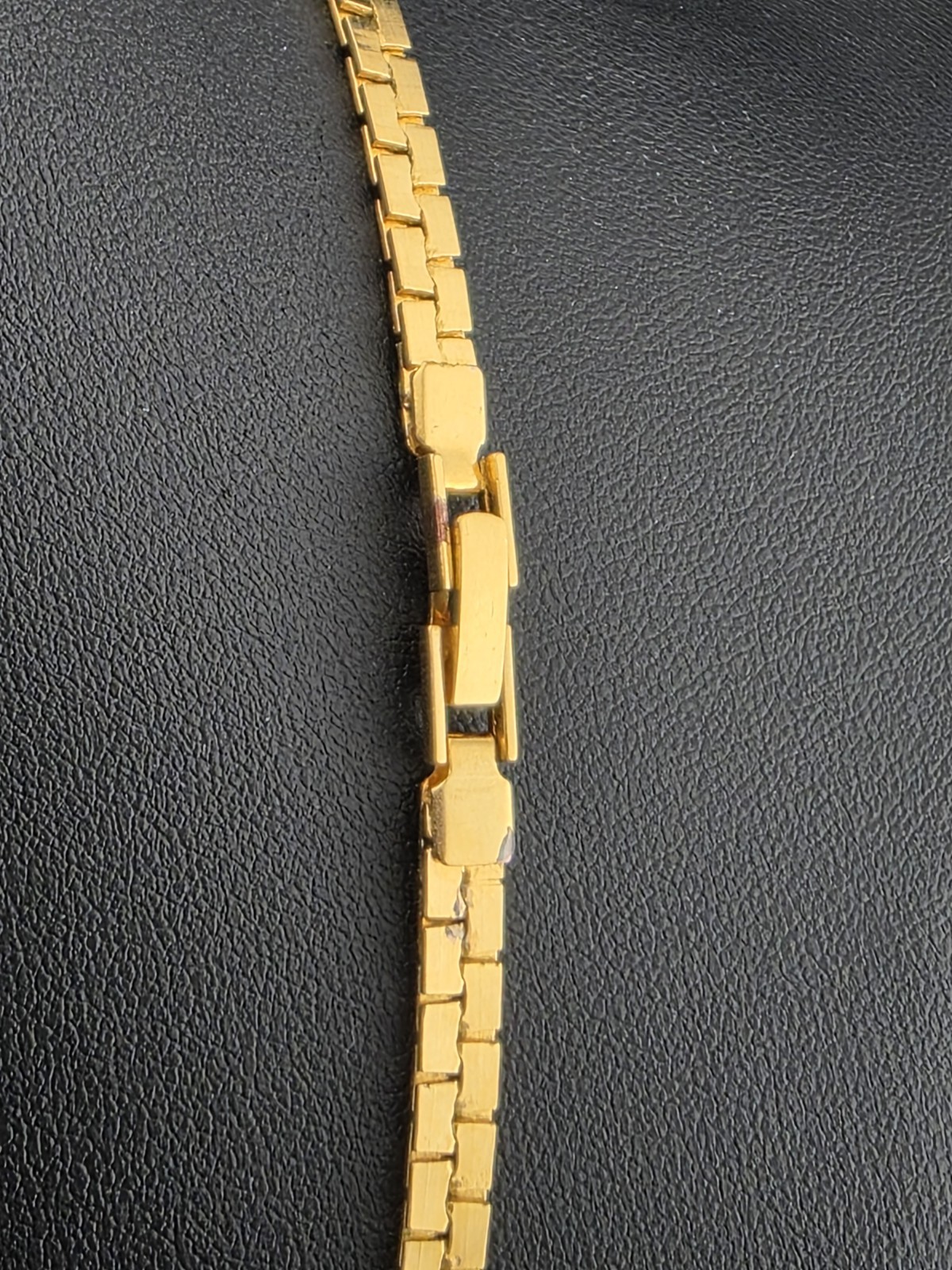 10K Gold Plated Brick Link Necklace 18.5″ Flat Articulated Chain 5mm- 15 Grams