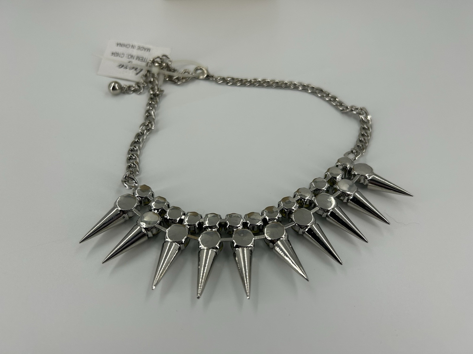 New TREZO Choker Bib Necklace Womens Silver Tone Spikes Rhinestones 17-20 Inch