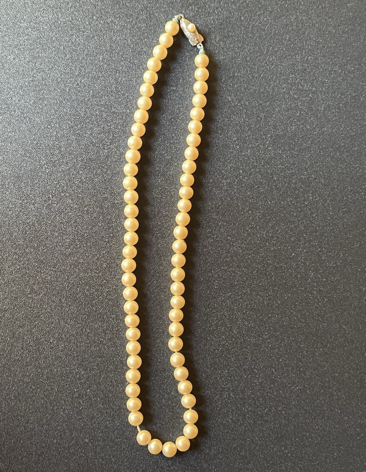 Cream Simulated Imitation Pearl Beaded Strand Necklace Silver Box Clasp Signed