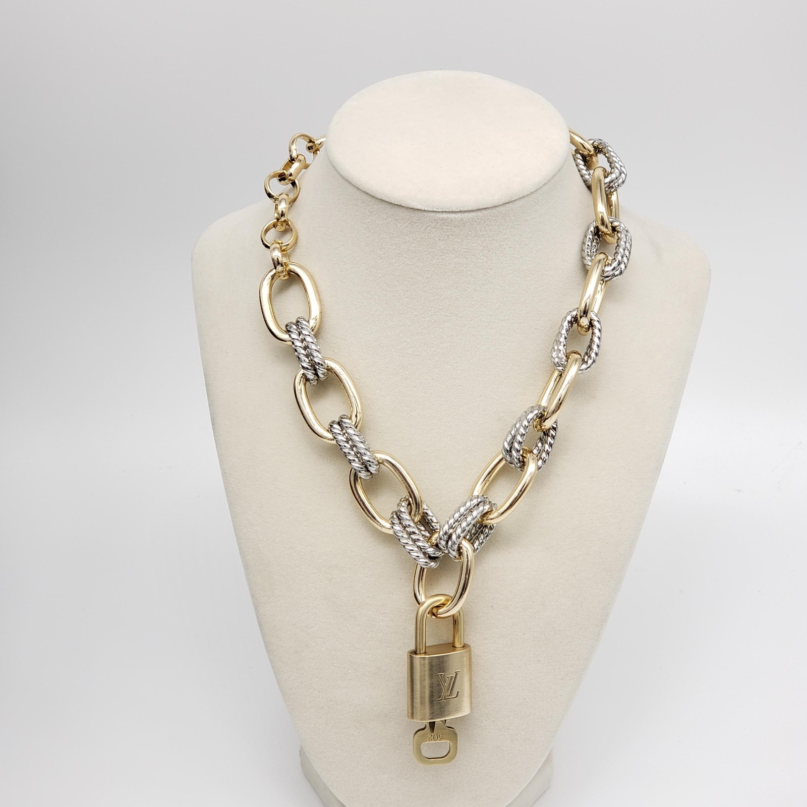 Authentic Louis Vuitton Gold Padlock w/ Unbranded Fashion Geometry Necklace