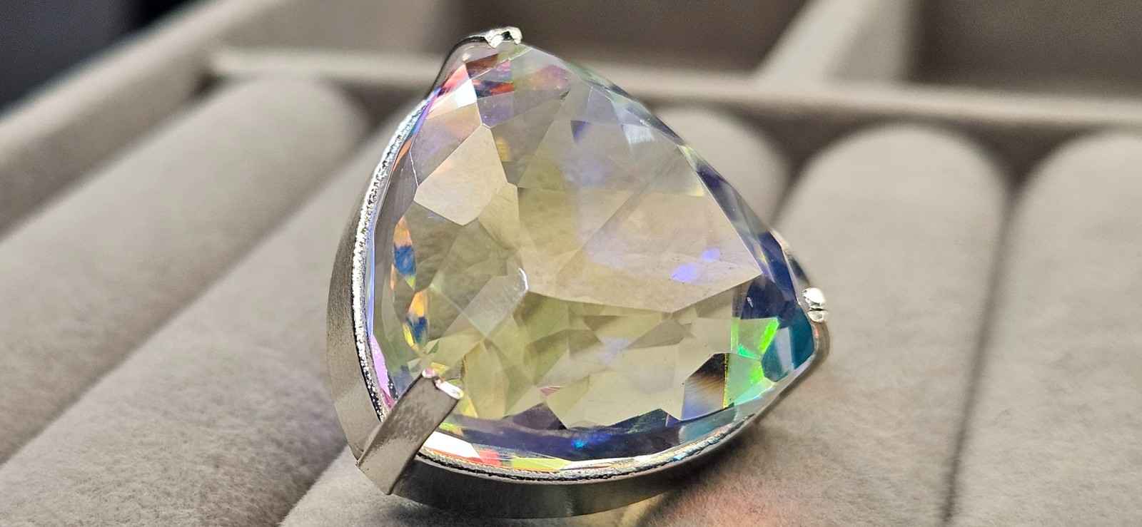 Certified Lab created Bi-Color A++Mystic Topaz Trillion 88-90 Ct Pendant Locket