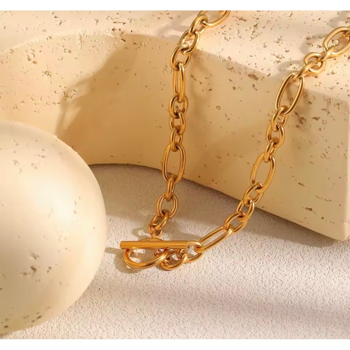 Gold Toggle Clasp Paperclip Chain Necklace Minimalist Oval Link Statement Choker