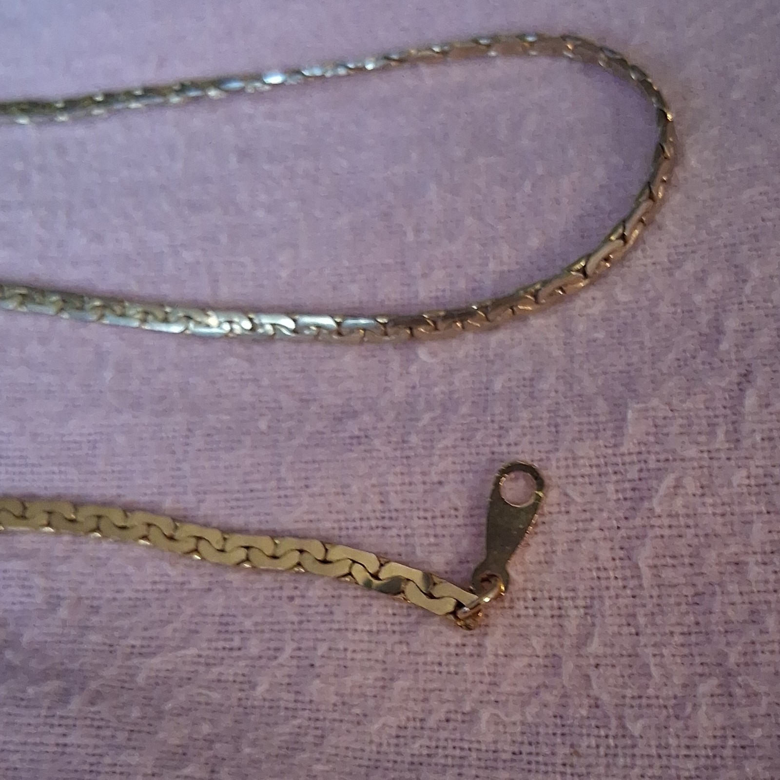Lot 2 Gold Tone Figaro Chain Necklaces CZ/Rhinestone Bar Pendant Lobster